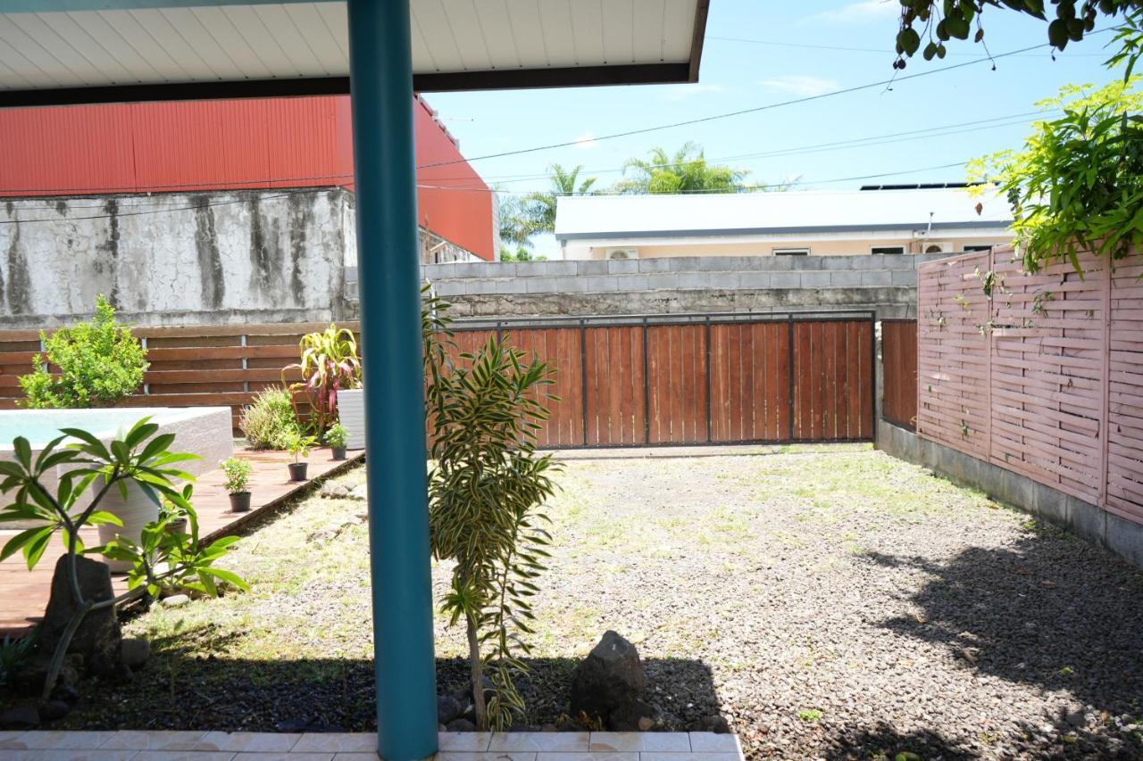 Fare I Tahiti Villa Punaauia  Exterior photo